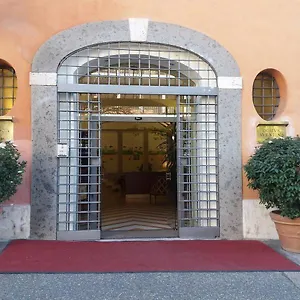 https://domus-aventina.it-romehotels.com
